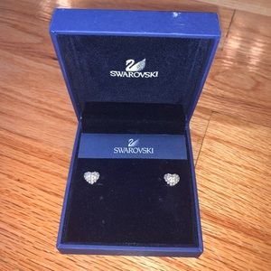 Swarovski heart pierced earrings